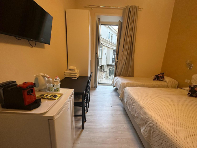 Others 5, marcelina holidays rooms, Roma