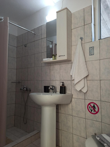Bathroom 3, Poseidon Apartments, Ionian Islands