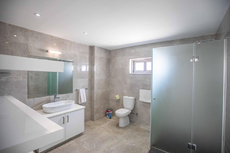 Bathroom 5, Villa Demeter GA98