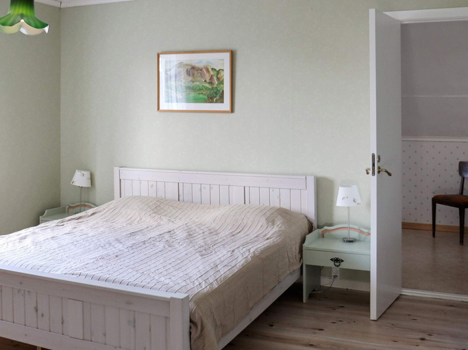 Bedroom 2, person holiday home in HOGSATER-By Traum, Färgelanda