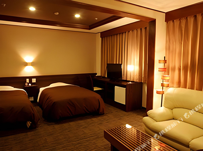 Bedroom 2, Hotel New Tanda, Nagasaki