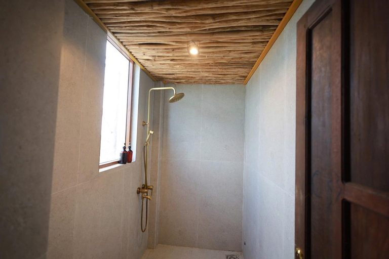 Bathroom 3, Hanh Ngo Homestay - Hon Do Ninh Thuan, Ninh Hải