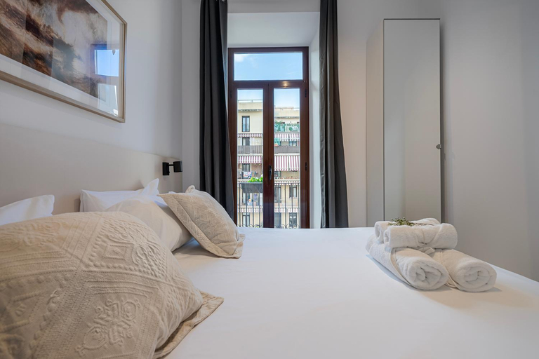 Others 4, Happy Apartments, Barcelona