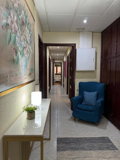 Others 4, Hostal Real, Pontevedra