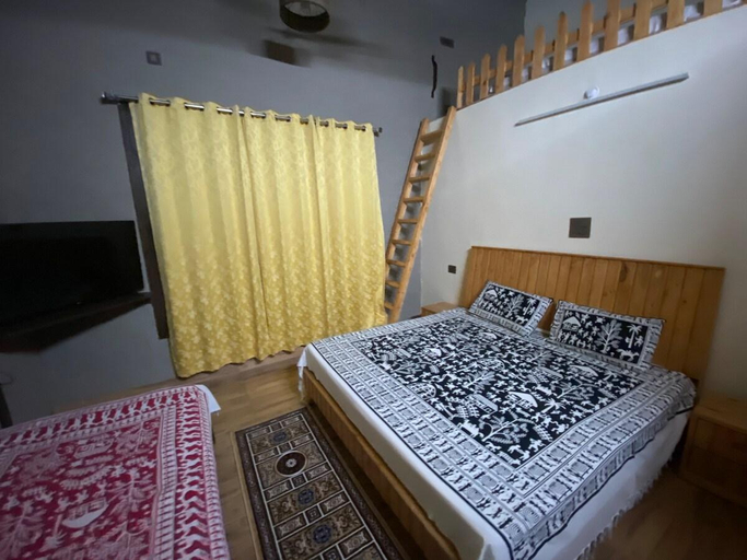 Others 3, Ramashray - Mud House Living, Nainital