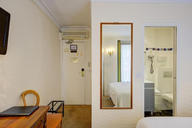 Bedroom 2, Hotel La Sanguine, Paris