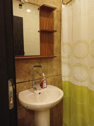 Bathroom 3, Karma pyramids view inn, Unorganized in Al Jizah
