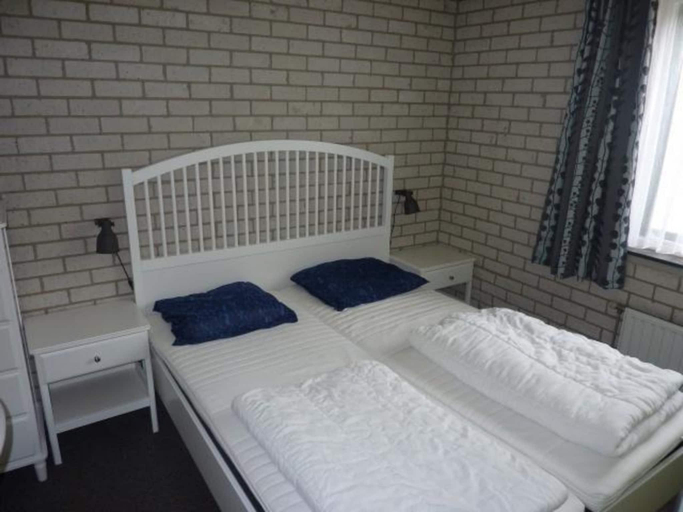 Bedroom 3, Holiday Home in Schoneveld with Garden, Sluis