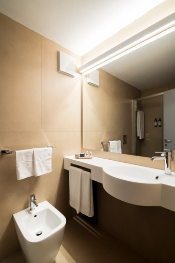 Bathroom 5, Mercure Dolomiti Hotel Boite, Belluno
