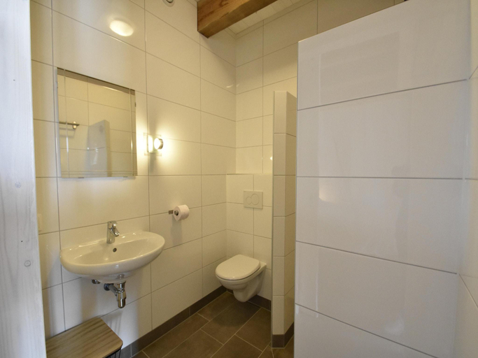 Bathroom 3, Studio Hazenborgh in Callantsoog near the sea, Zijpe