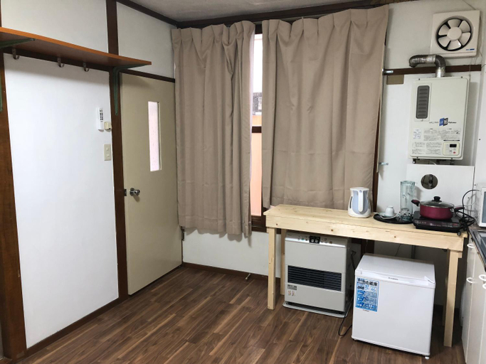 Others 4, Happy Apartment, Sapporo