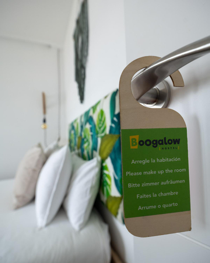 Others 4, Boogalow Hostel, Asturias