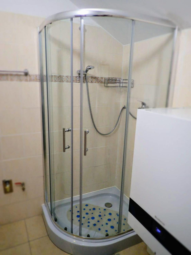 Bathroom 3, Ubytovanie Clematis, Trenčín