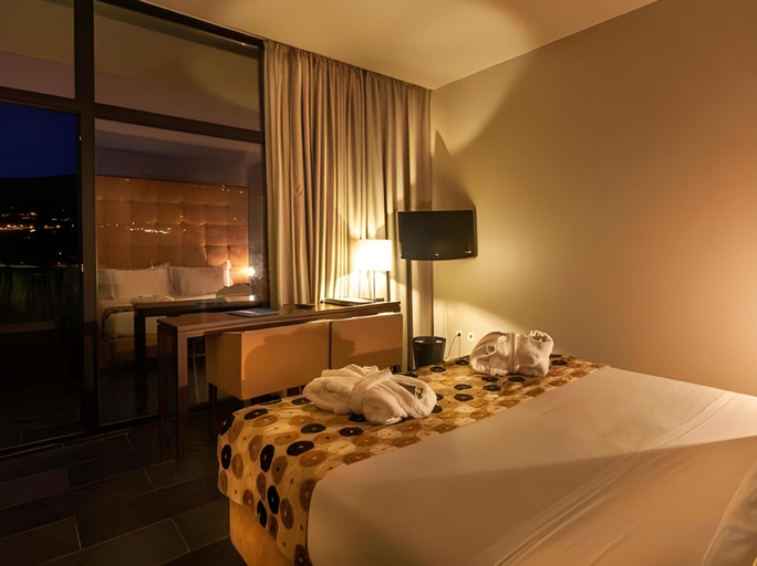 Bedroom 3, Douro Palace Hotel Resort & SPA, Baião