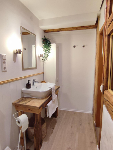 Bathroom 5, Boutique-Hotel Krone, Emmendingen