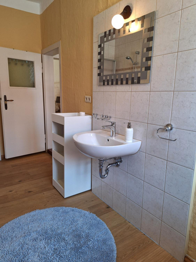 Bathroom 3, Landgut Hoppstall, Altmarkkreis Salzwedel