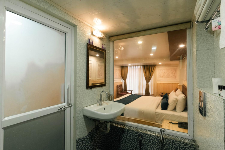 Bathroom 4, Avianna New Mandala Hotel & Spa, Darjiling