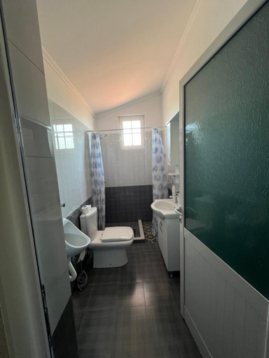 Bathroom, Hotel Cesma Kasines lleshanaku, Elbasanit