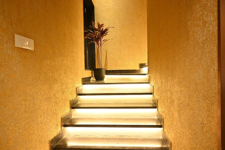 Public Area 2, HOTEL SHREE JI INN, Raipur