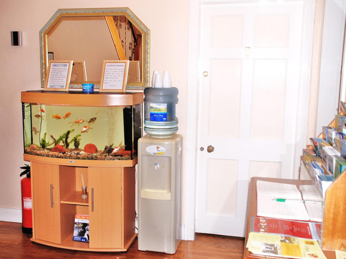 Public Area, The Willows - Room Only Accommodation, Highland