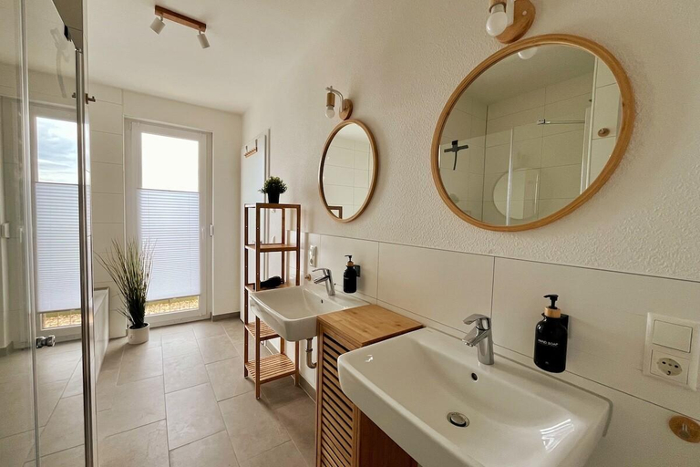 Bathroom 2, Penthouse Rhein-Main, Offenbach am Main