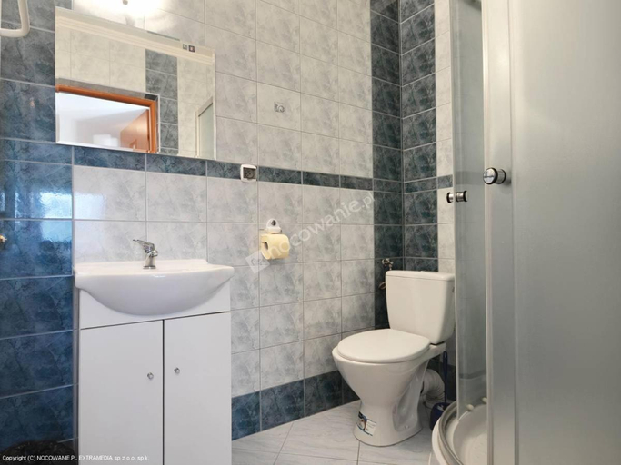 Bathroom 5, Dom Wczasowy Kazik, Nowy Targ