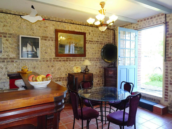Others 3, Cottage near Etretat Cliffs with Private Garden, Seine-Maritime