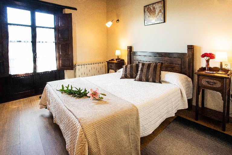 Bedroom 2, La Casona de Tresgrandas, Asturias