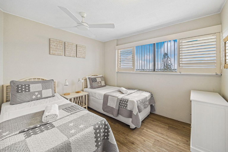 Bedroom 3, Parkyn 6 Apartment, Maroochy - Mooloolaba