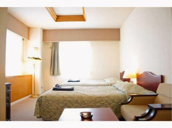 5, Nemuro Grand Hotel, Nemuro