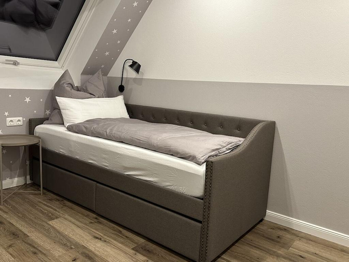 Bedroom 2, Eiderhuus Modern retreat, Nordfriesland