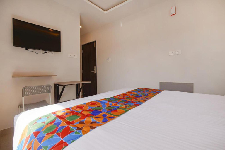 Bedroom 3, FabHotel Athasri Inn - Nr. Bellandur Railway Station, Bangalore