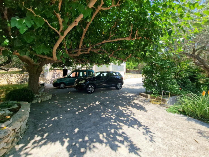 2, Apartments with parking space Barbat, Rab - 22167, Lopar/Supetarska Draga