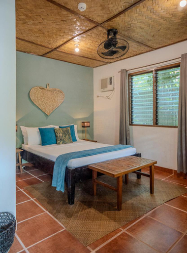 Bedroom 2, Golden Monkey Beach Hotel, El Nido