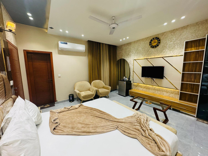 Bedroom 2, Multan Swiss Hotel, Multan