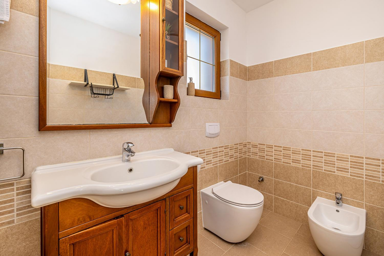 Bathroom 3, Villa Rustica, Krk