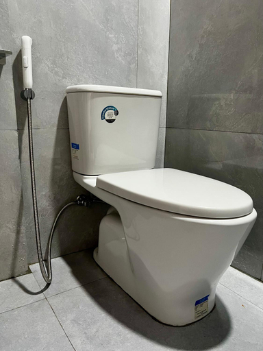 Bathroom 2, Gokhon Guest House, Samosir