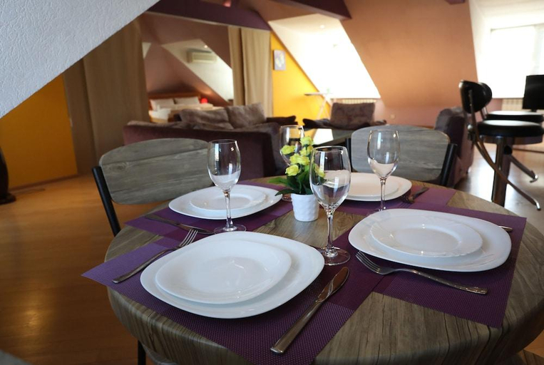 Food & Drinks, David's Apartment, Tbilisi