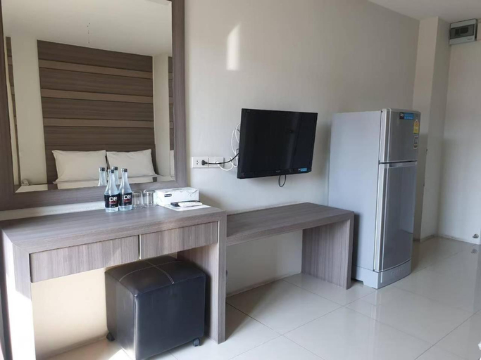 Others 5, DB Plus 2, Lat Phrao