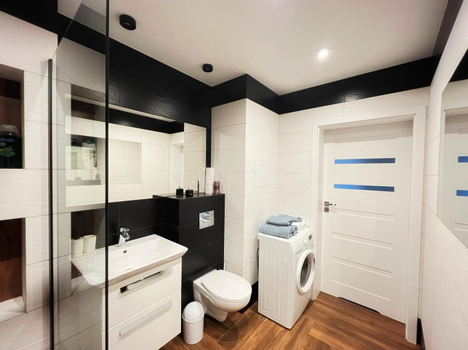 Bathroom 2, Apartament Serce Miasta, Środa Śląska