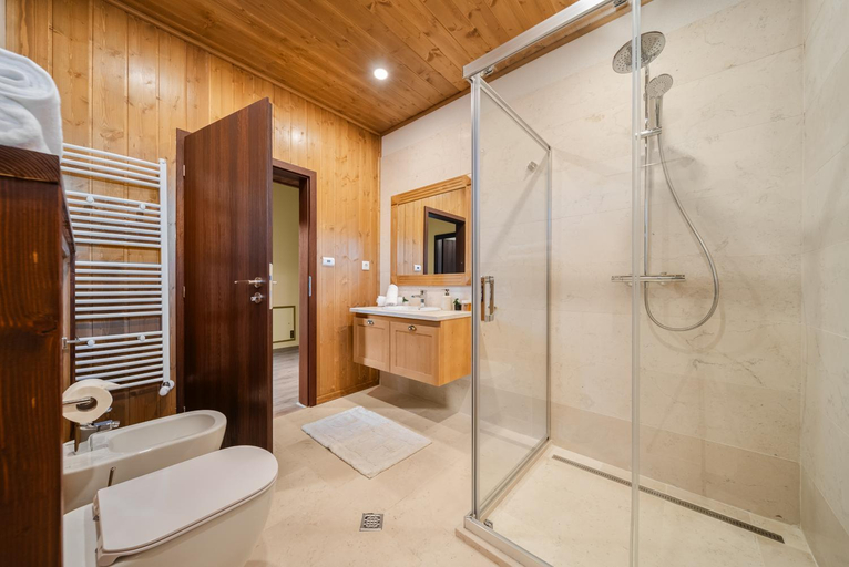 Bathroom, Bansko Lux Villas for Ski & Chill by Top Kvartiri Ltd, Razlog