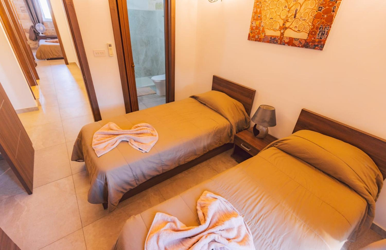 Bedroom 3, Villa Chossie