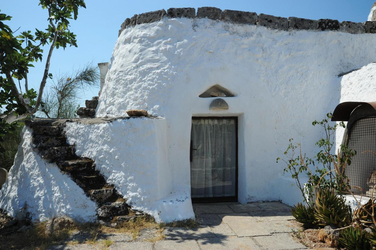 Exterior & Views 3, Trullo Mareposa, Lecce