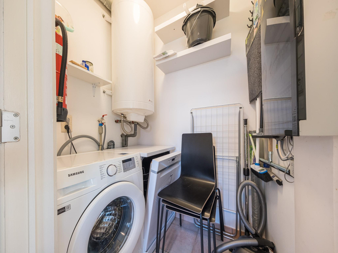 Others 5, Ground floor apartment with large garden, West-Vlaanderen