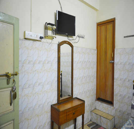 Bathroom 5, S M Residency, Nagappattinam
