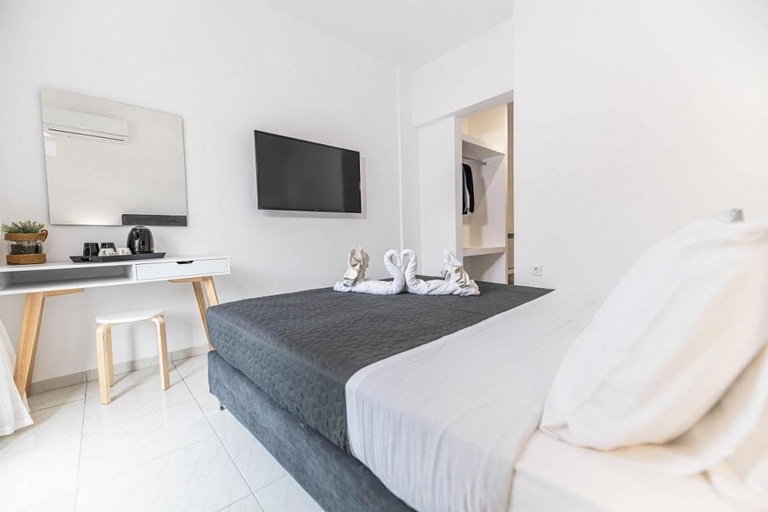 Bedroom 5, Pefkos Breeze Family Resort & Spa, South Aegean
