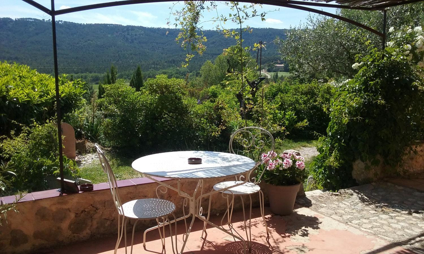 Others 2, Les Oliviers, Alpes-de-Haute-Provence