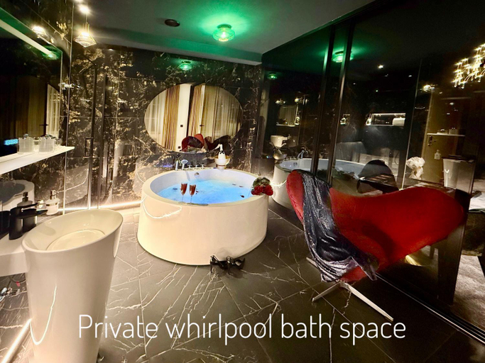 Bathroom 3, Life VOYAGE Residence & Spa by Life Renaissance - Place KLEBER, Bas-Rhin