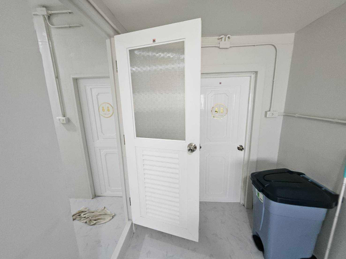 Bathroom 3, DAILY RENTAL ROOM, Sichon