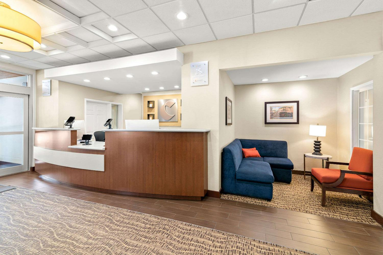 Public Area 2, Comfort Inn & Suites North Conway, Carroll